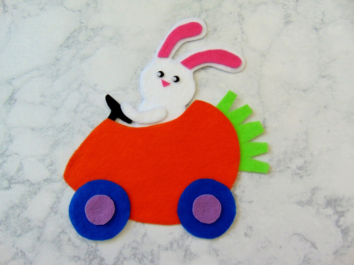 Felt Bunny Carrot Car Craft