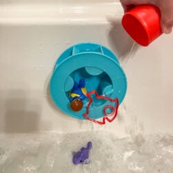 PLAYMOBIL 1.2.3. AQUA Water Wheel with Baby Shark in Action