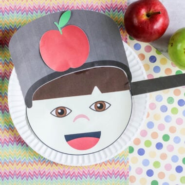 Johnny Appleseed Paper Plate featured